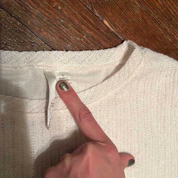 Lacey shirt - Picture 2 of 3